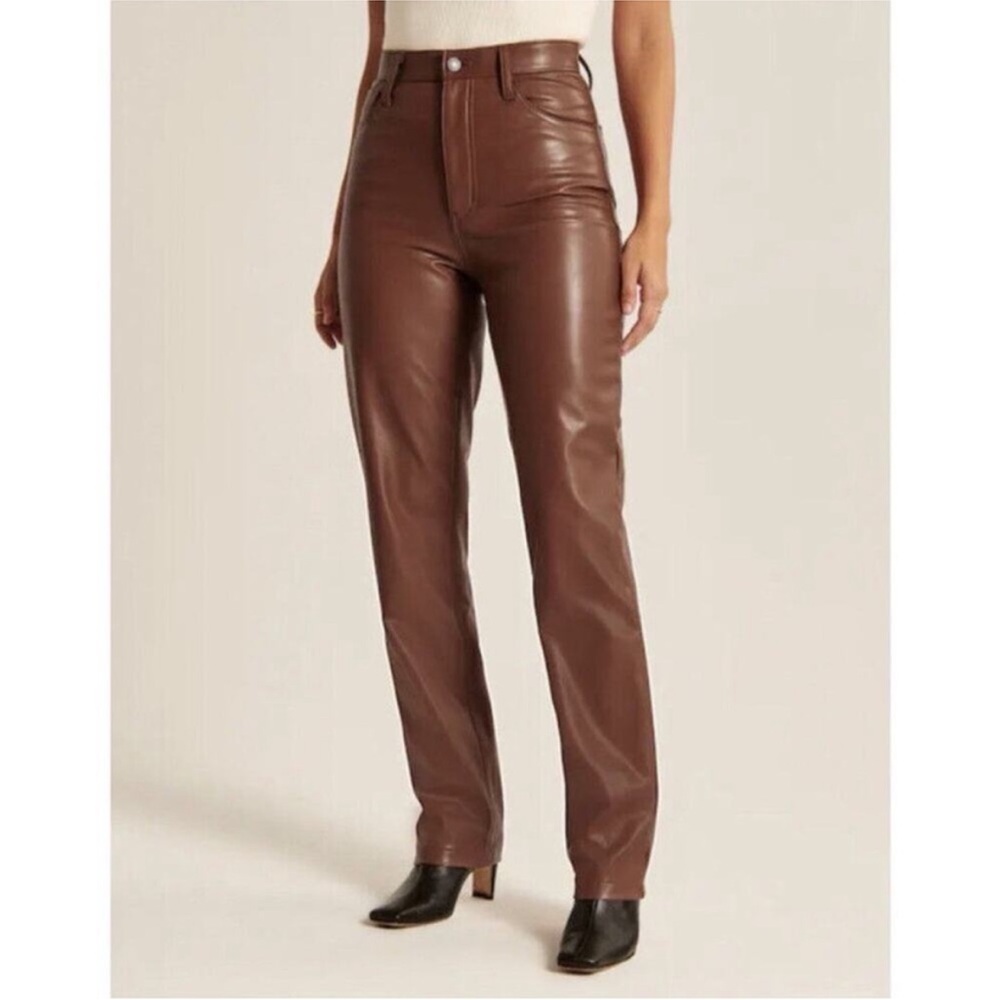 Abercrombie & Fitch The 90’s Straight Ultra High Rise Faux Leather Pant‎ Size 27